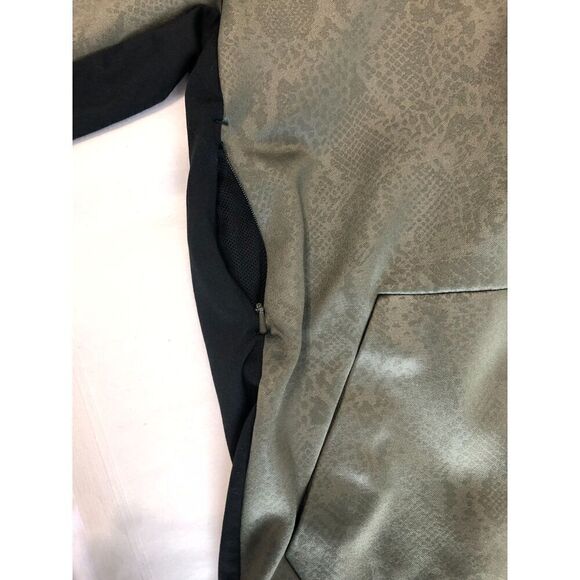 NIKE Sweatshirt Women's Size Small Green Black Vixen Therma-Fit Snake Print - Picture 9 of 13